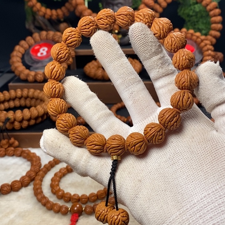 桃核吊坠秦岭龙纹