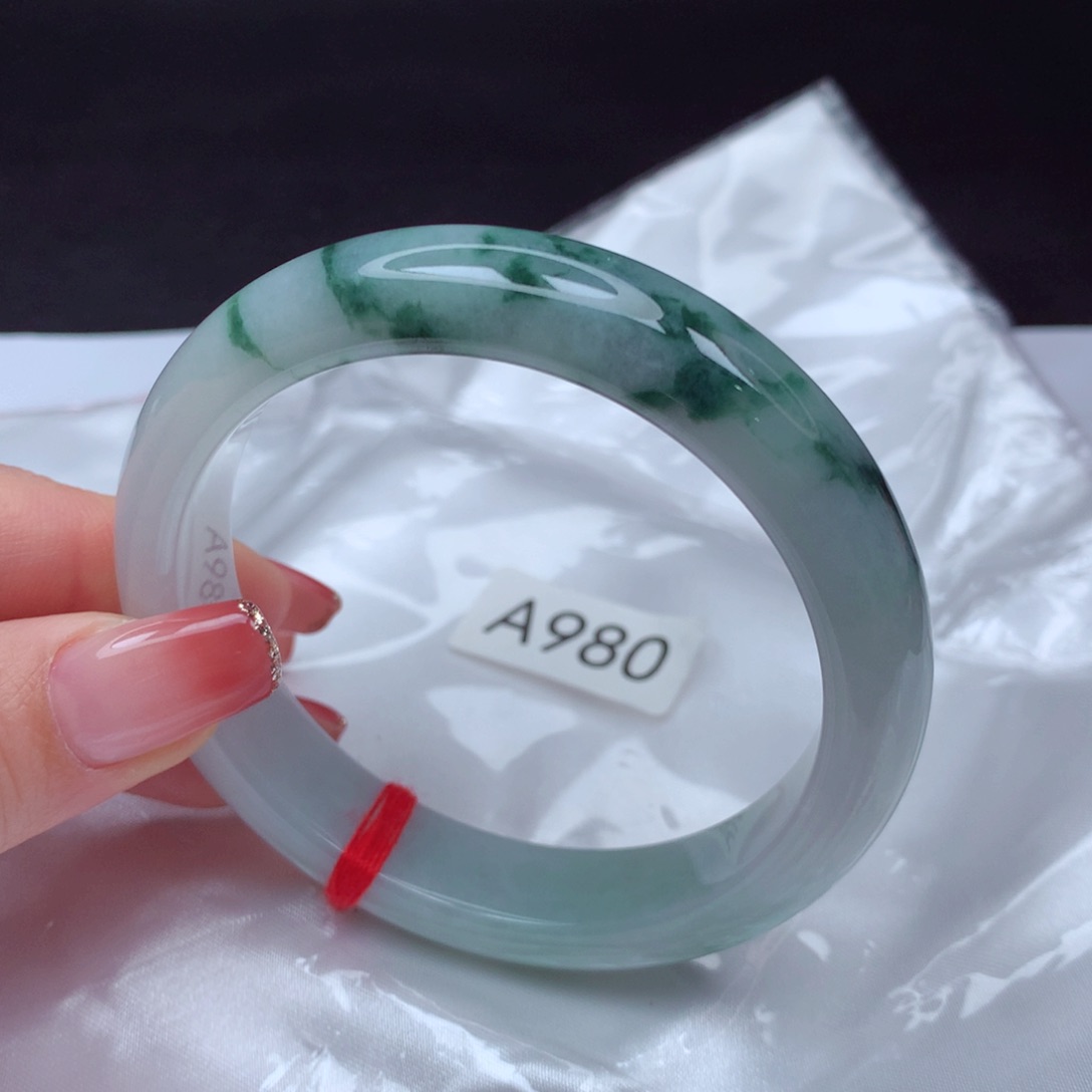 翡翠手镯未镶嵌手镯58