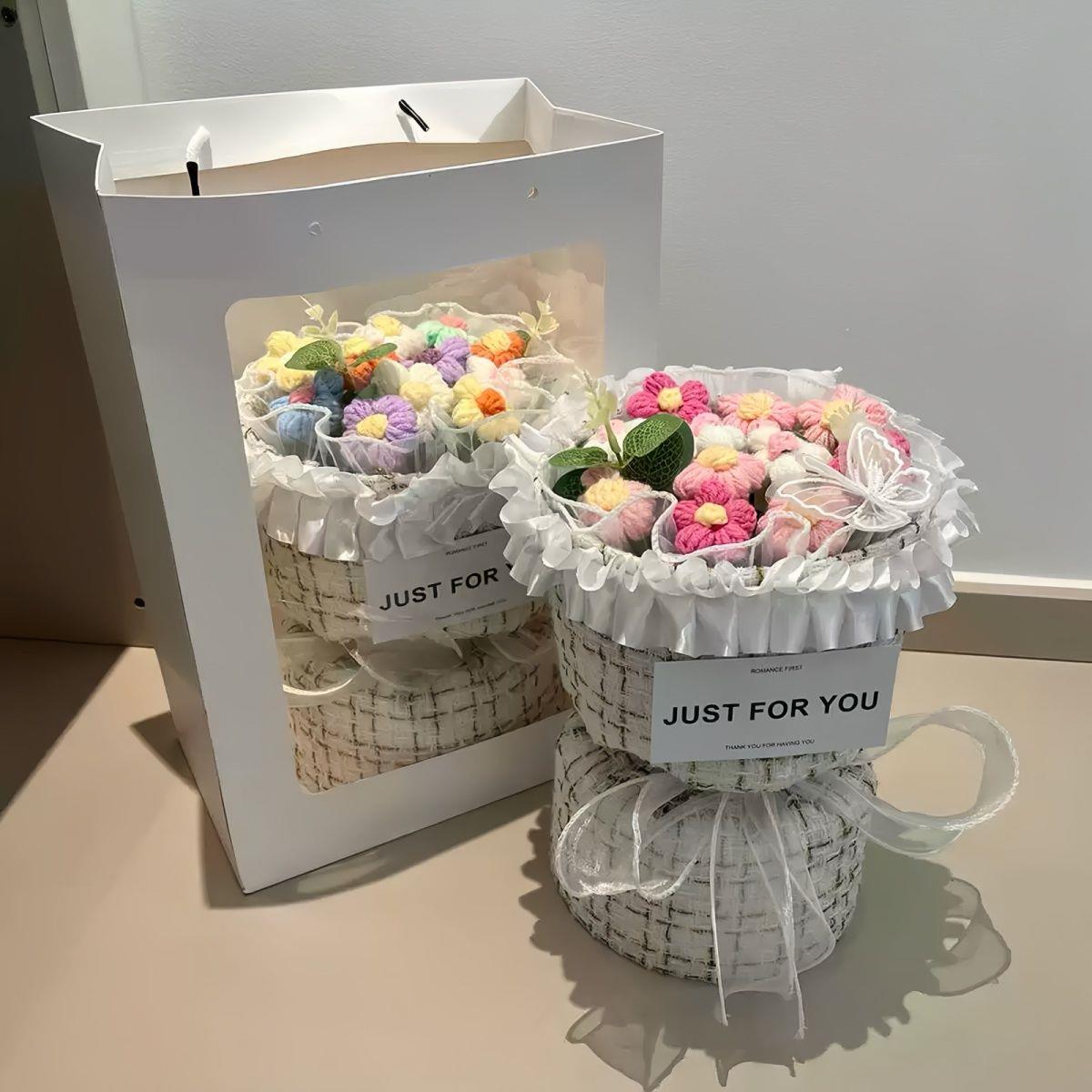 新疆西藏包邮针织小香风花束泡芙花生日礼物手工毛线编织成品送女