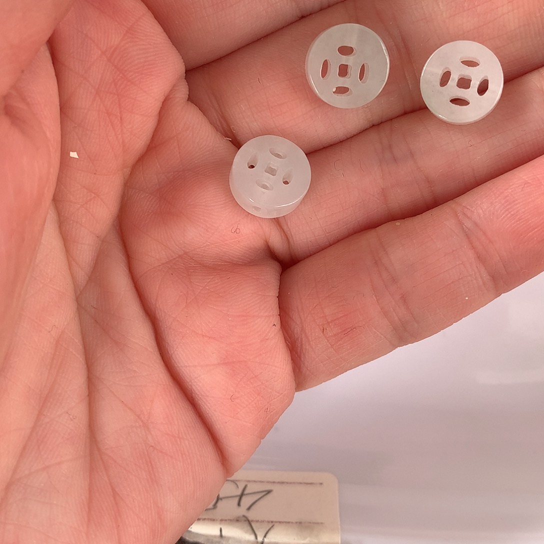 翡翠颈饰未镶嵌烦***吴不完美清