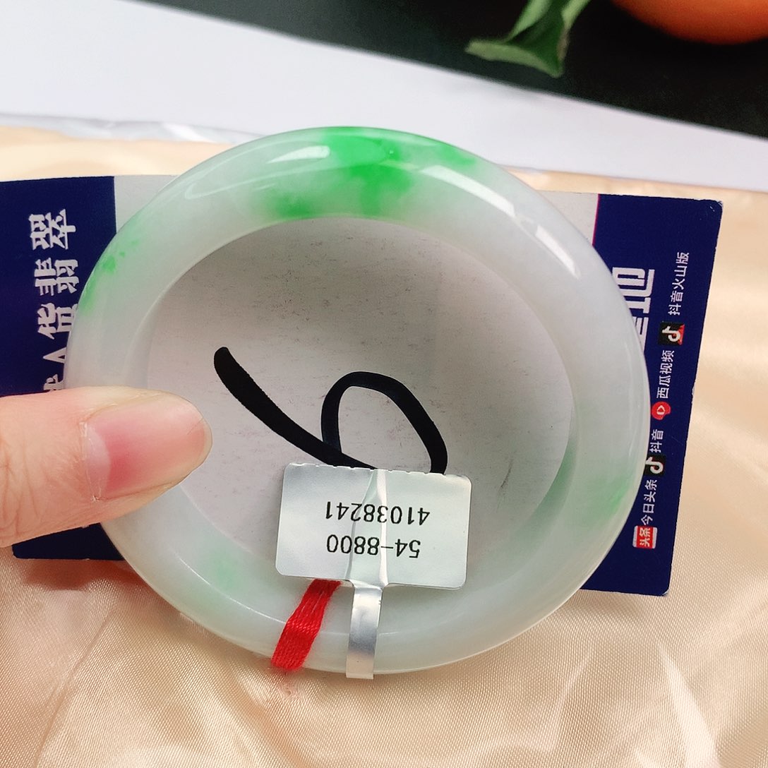 翡翠手镯未镶嵌缅甸天然a货翡翠