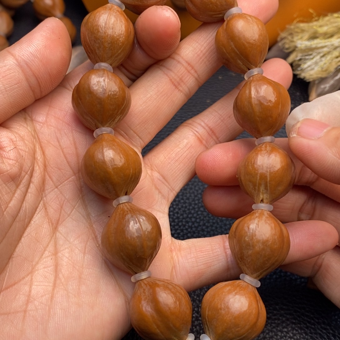 米***羔橄榄核手串/手链1