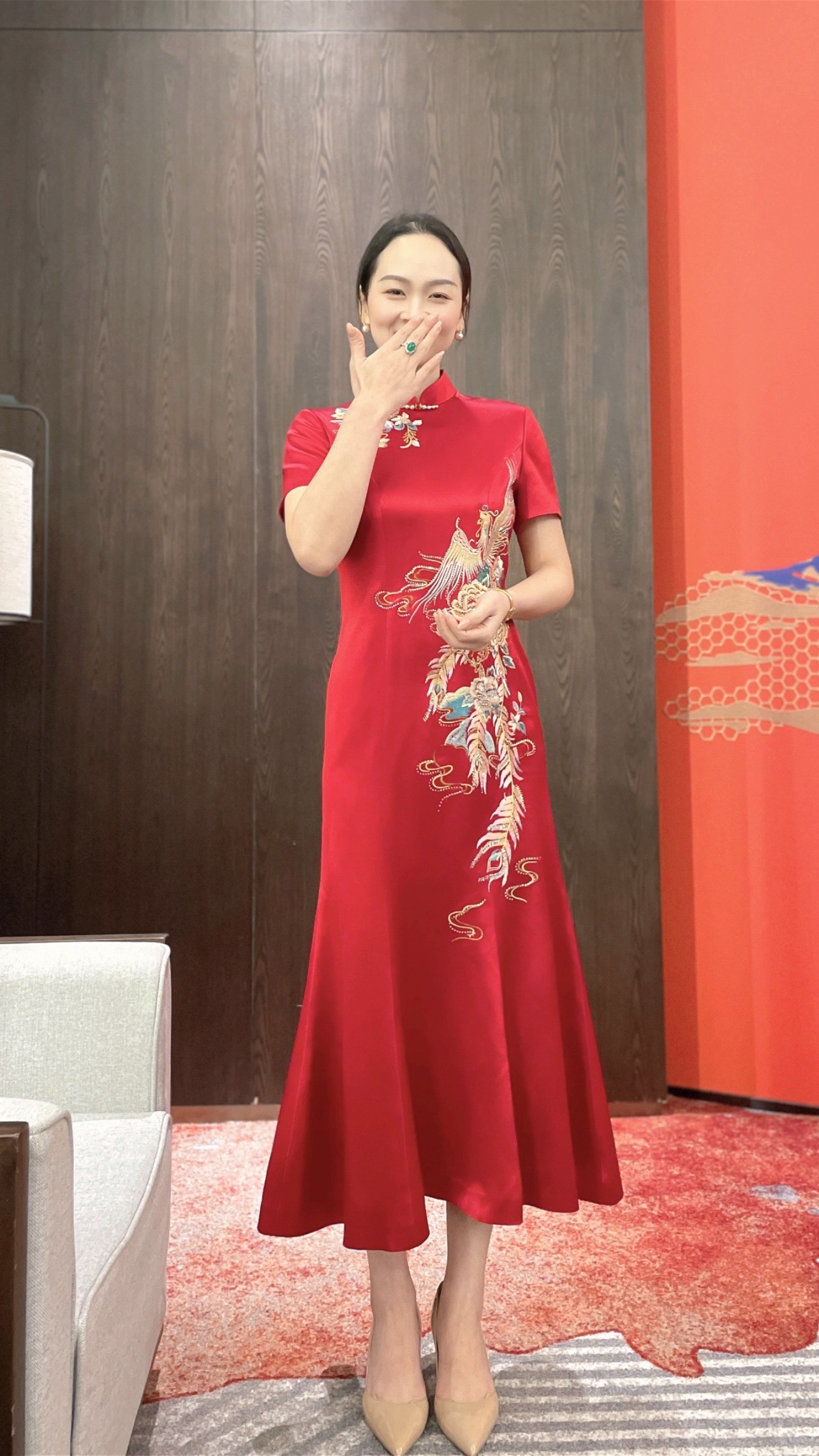 婚礼妈妈新款气质礼服高端醋酸喜婆婆婚宴装绣花平时可穿连衣裙