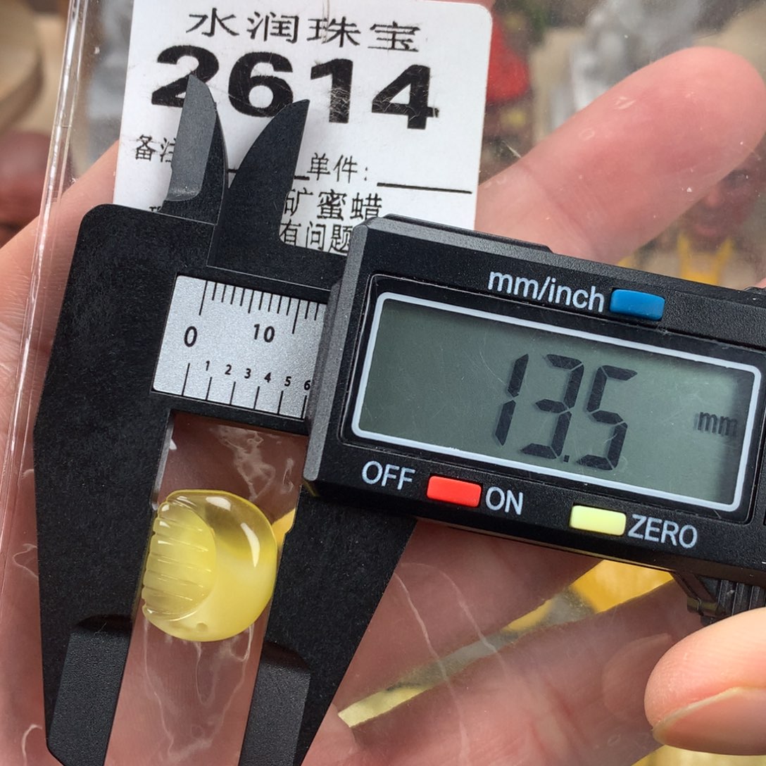 琥珀未镶嵌珠宝奇石裸石