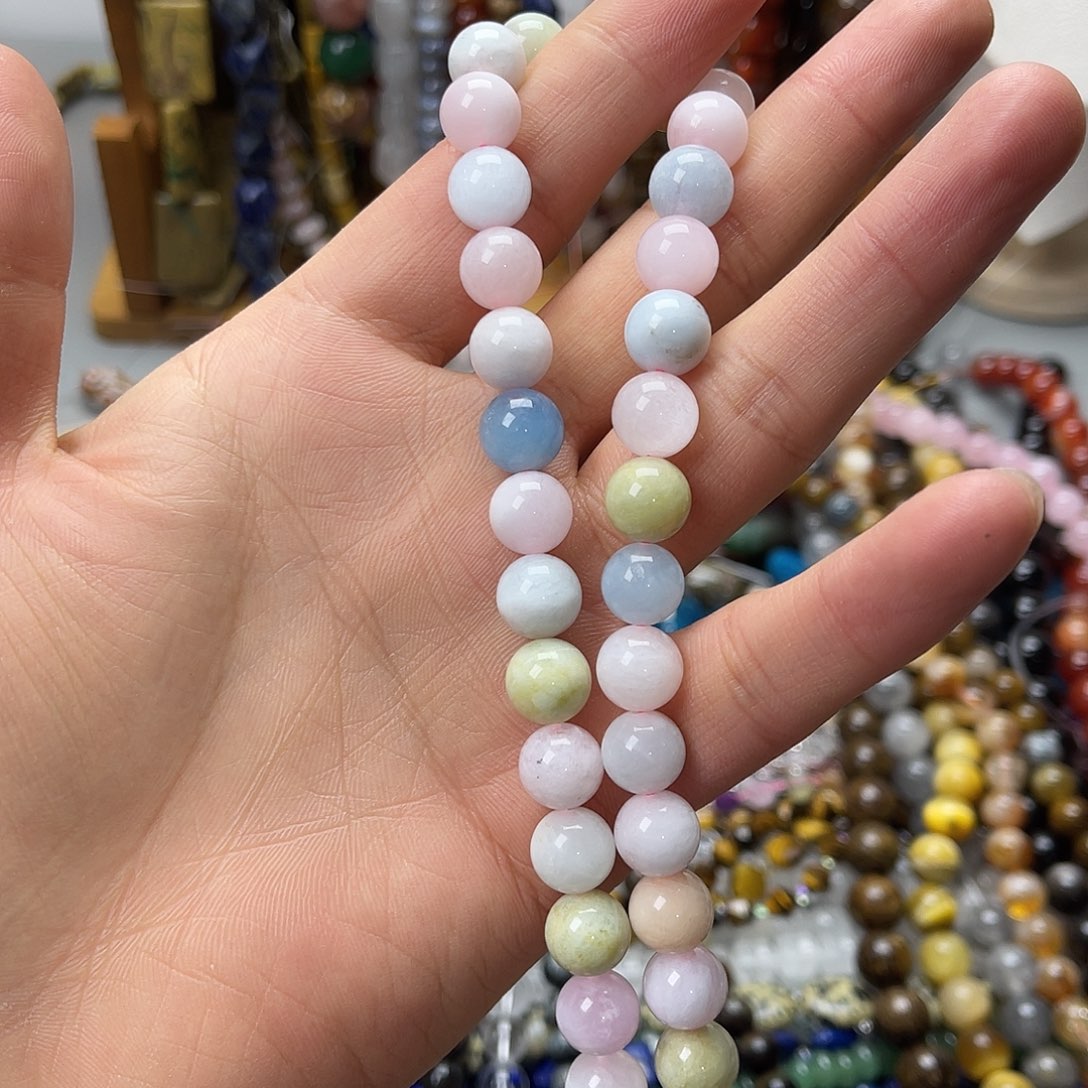 玛瑙/玉髓未镶嵌珠宝半成品卡10摩根石圆珠一条