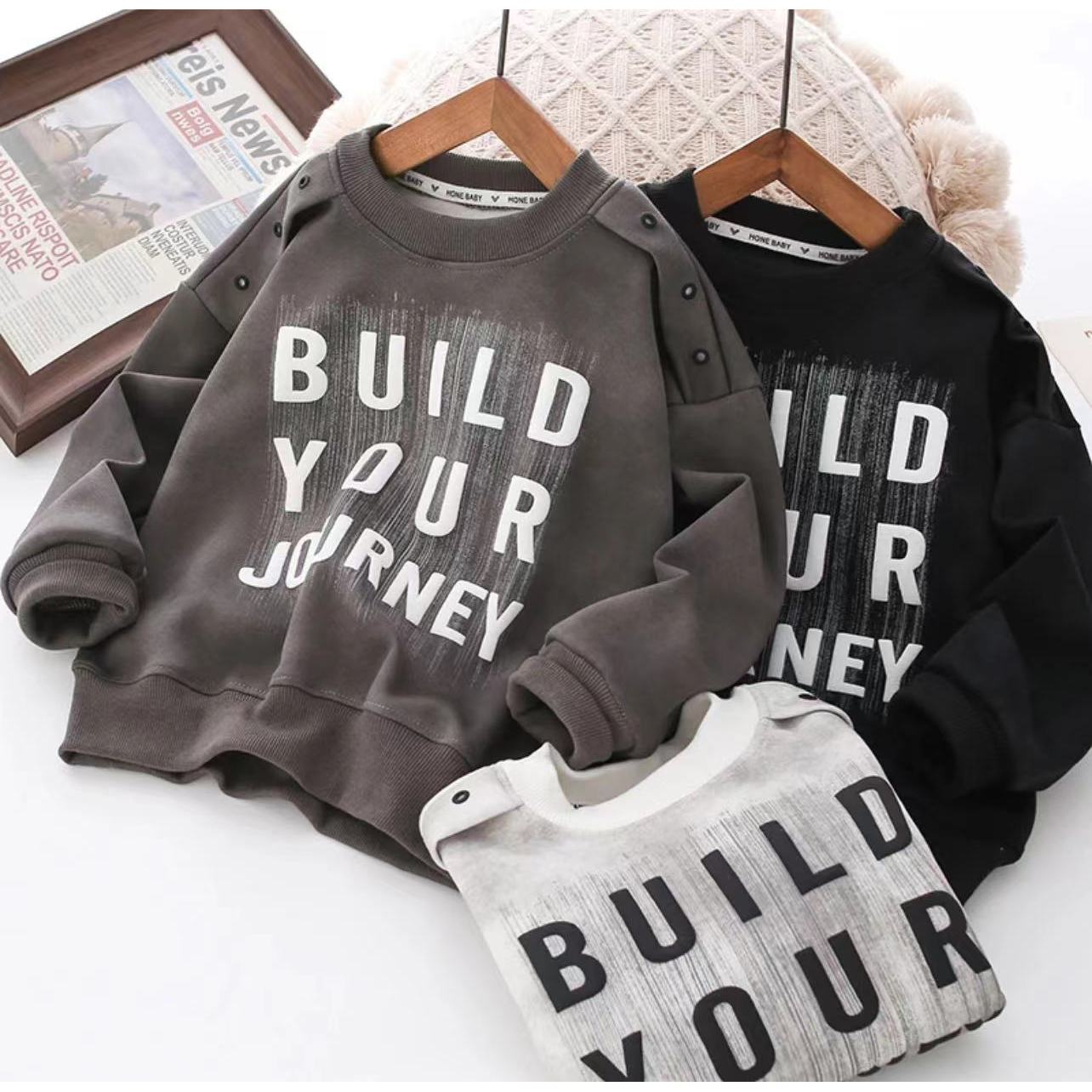 【米果妈】儿童2025秋冬新款时尚字母一体绒卫衣B4126