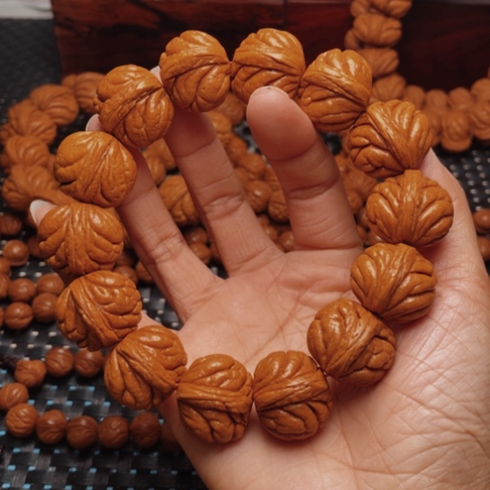 桃核手串龙纹桃核