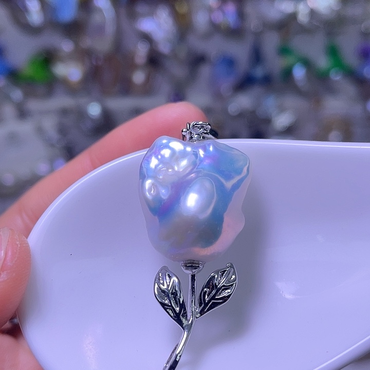 淡水珍珠颈饰合金01