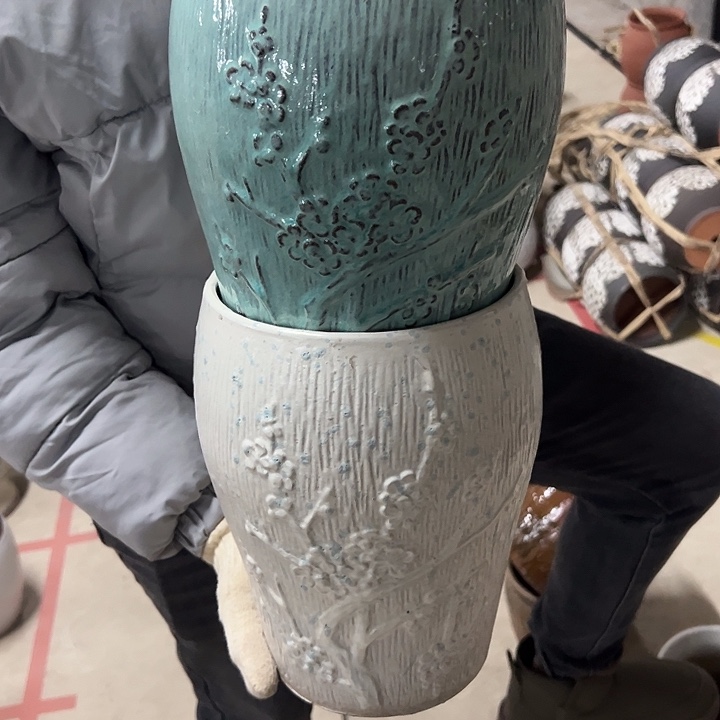 高度26厘米口18厘米