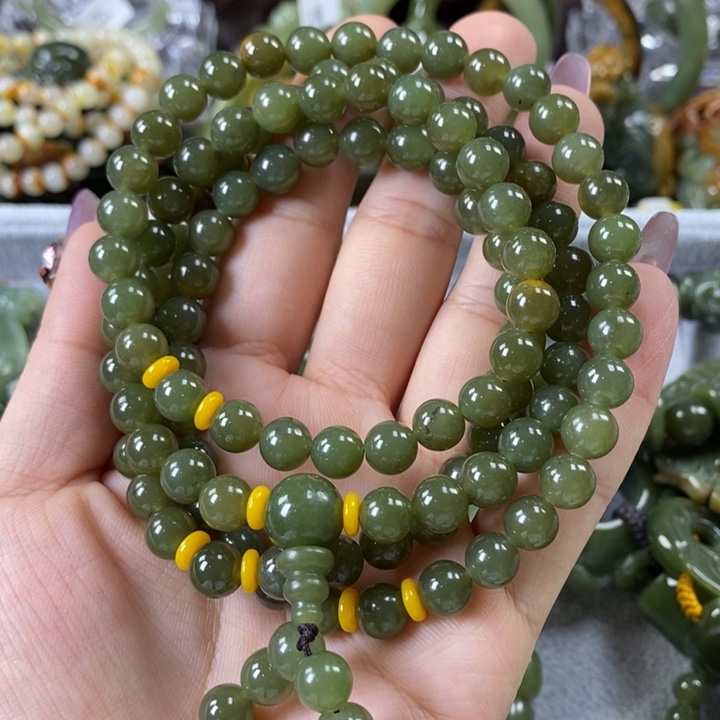 透闪石质玉108粒未镶嵌