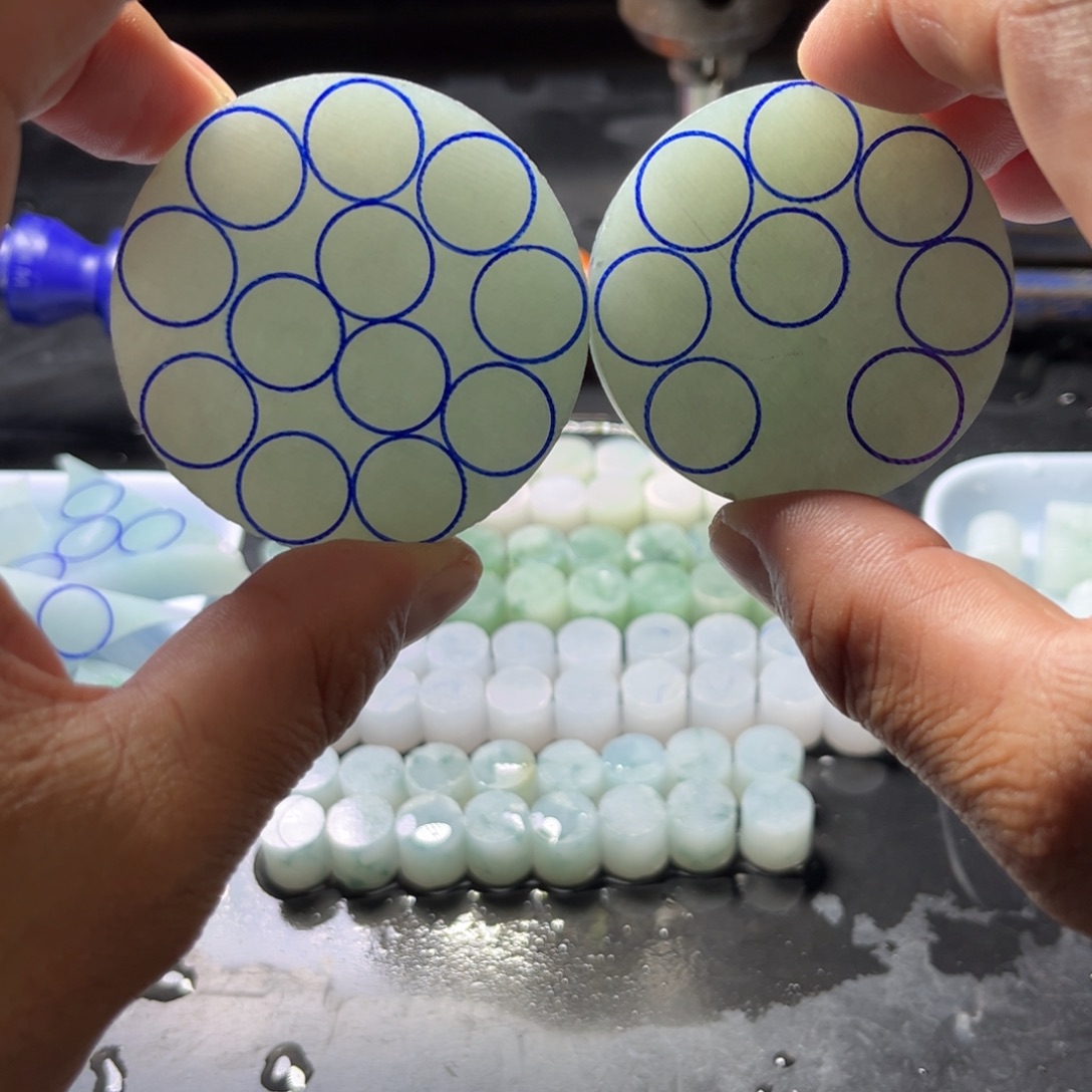 定制翡翠未镶嵌手镯心放漏手串卡13圆珠16颗保无裂