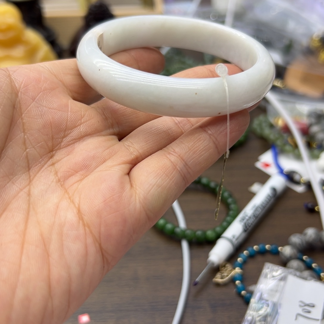 翡翠未镶嵌手镯60.6圈围152