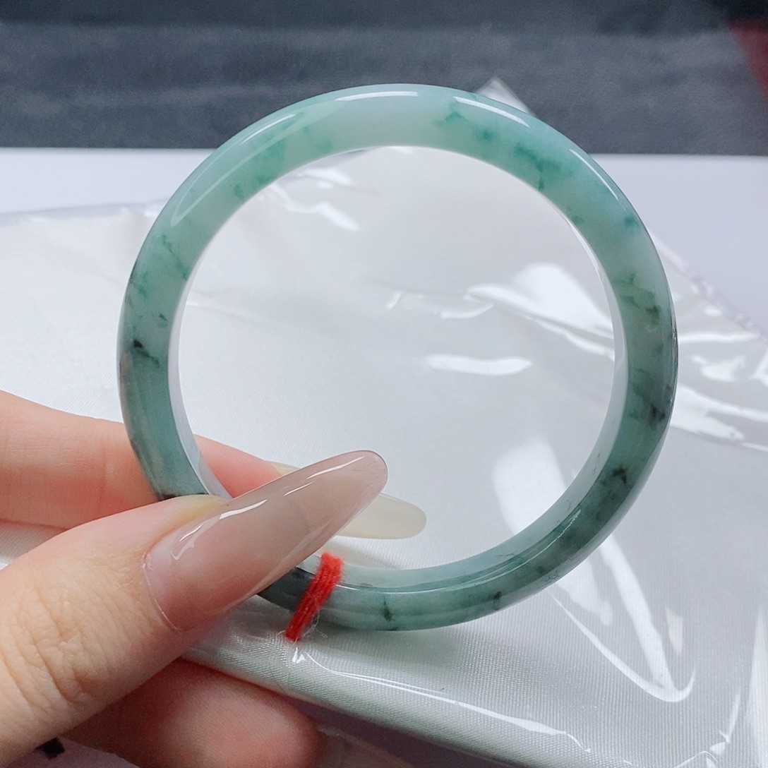 【闪购商品】未镶嵌手镯翡翠531号