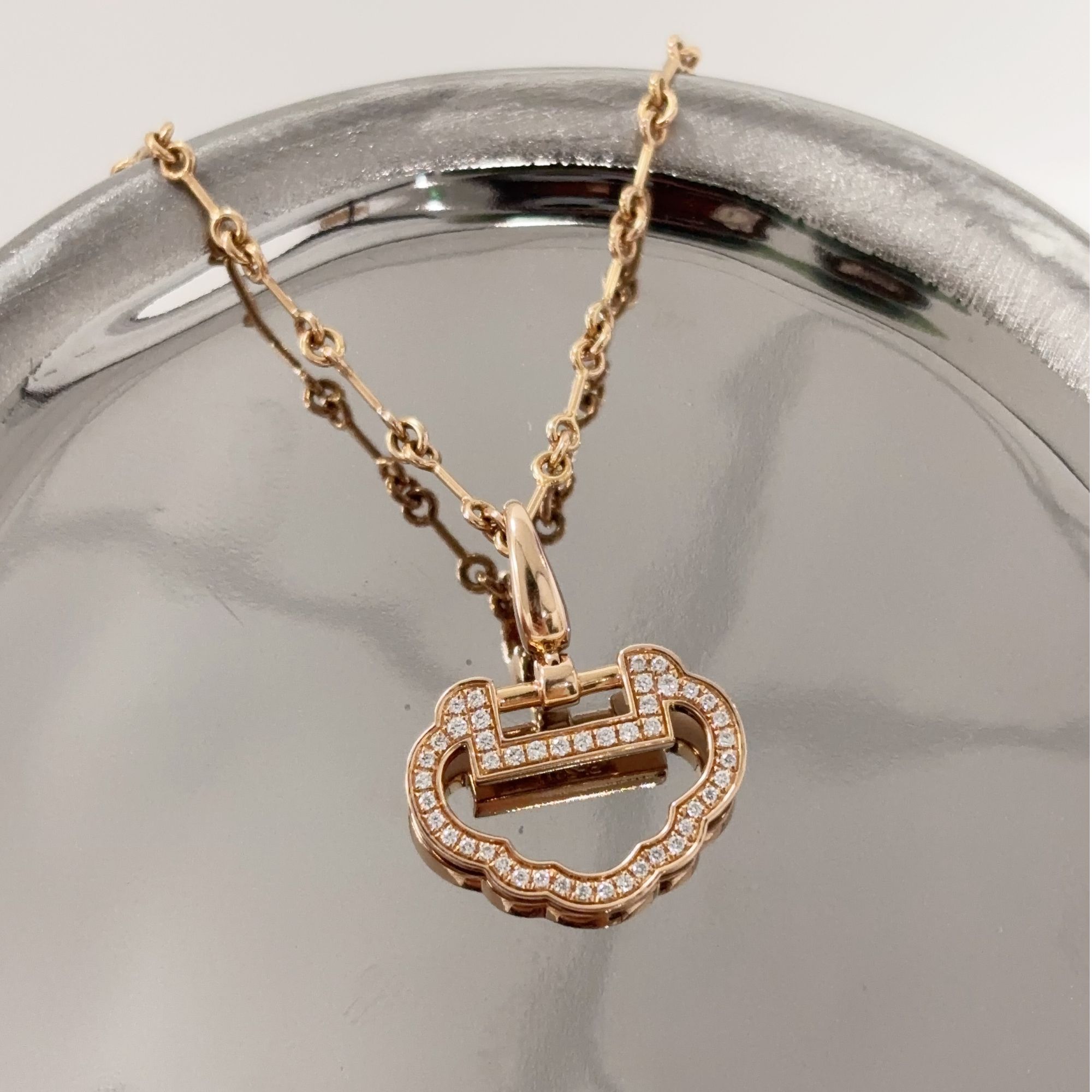 未使用 Qeelin 小花柳 如意锁 满钻 项链 18k玫瑰金 24年全套