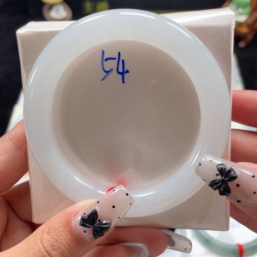 翡翠手镯未镶嵌缅甸翡翠手镯7