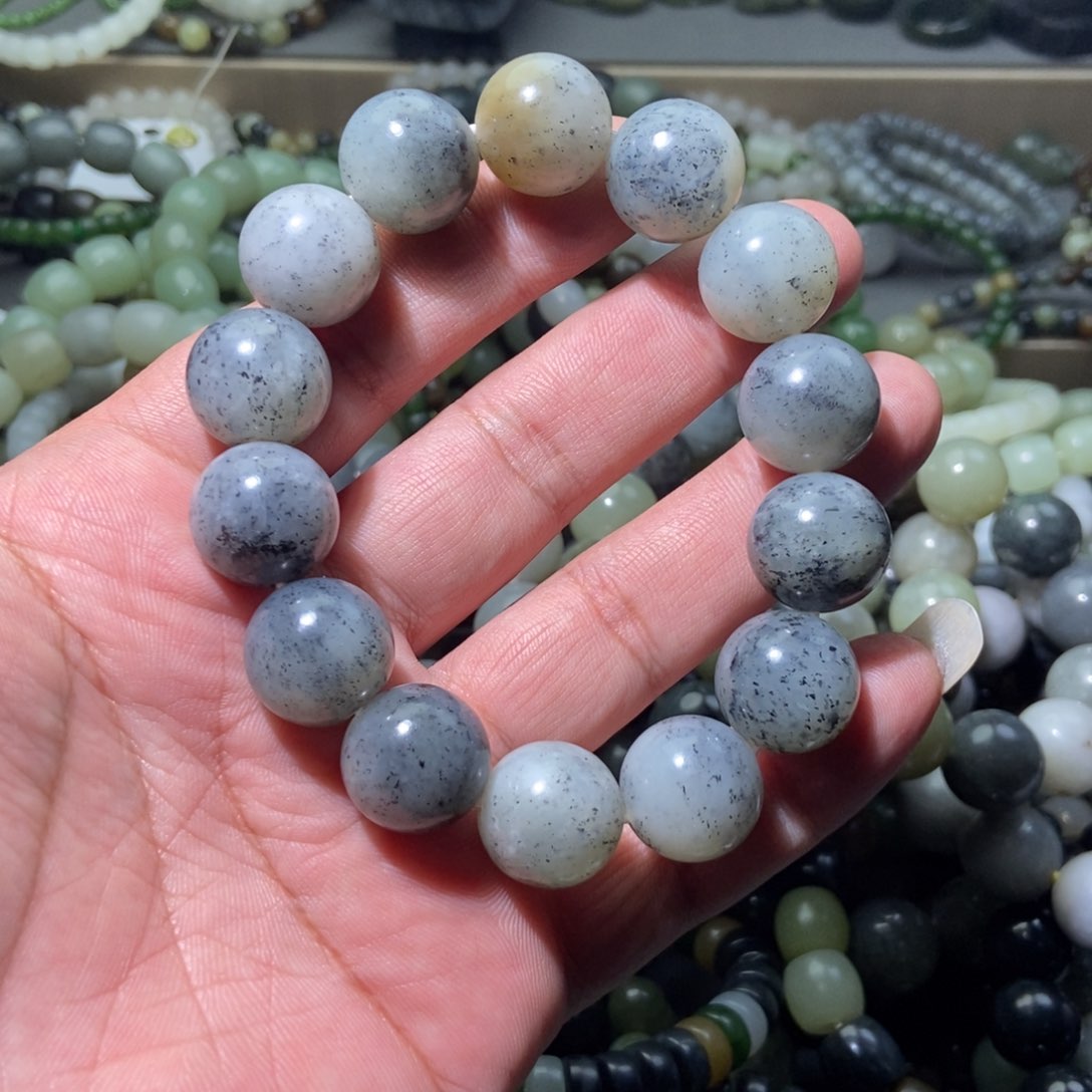 和田玉手链未镶嵌