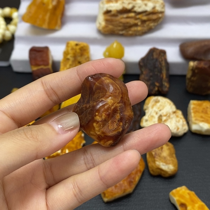 定制琥珀未镶嵌蜜蜡