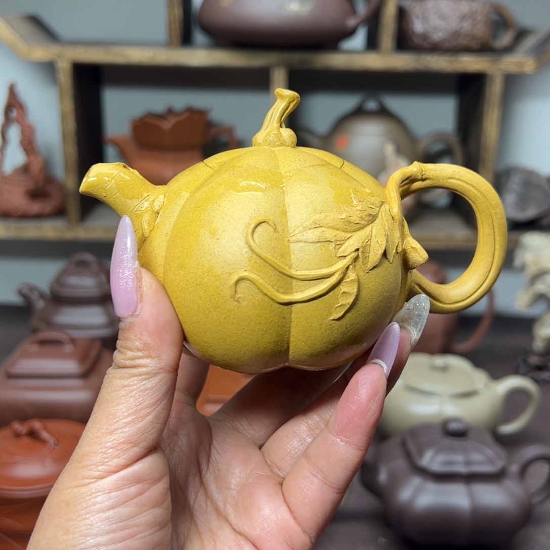 紫砂茶壶山*紫砂壶等文物古迹