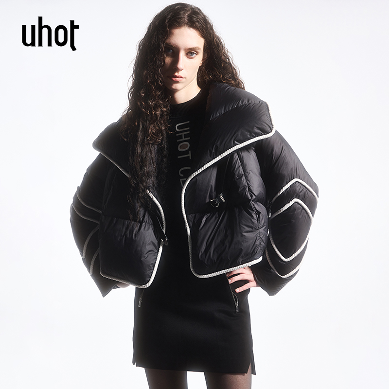 UHOT 短款时尚休闲百搭女士黑色拼接冬季鹅绒服UWFW4W318