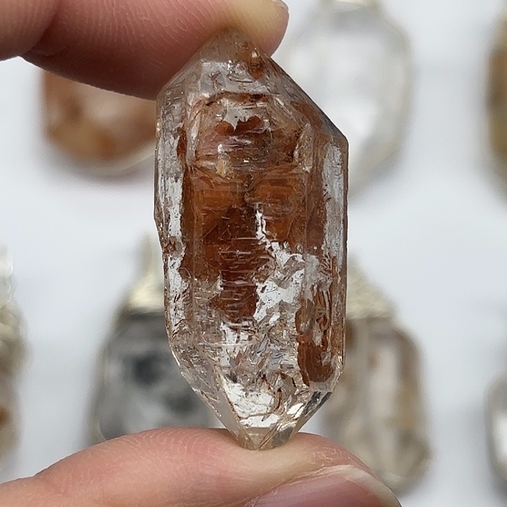 未镶嵌颈饰水晶巴基斯坦红泥闪灵钻37mm+