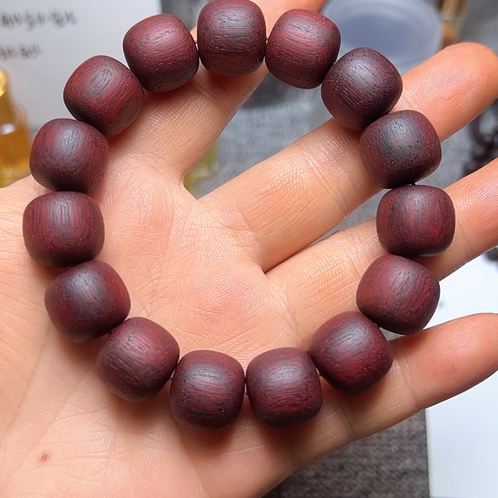 藤类降真香1.6老型红油精品超级一档