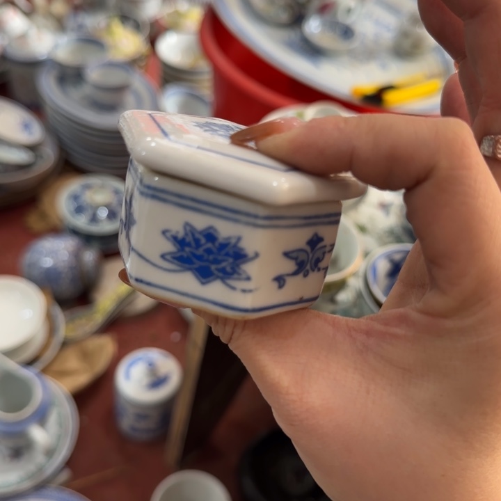 摆件陶～****～景德镇陶瓷艺术品