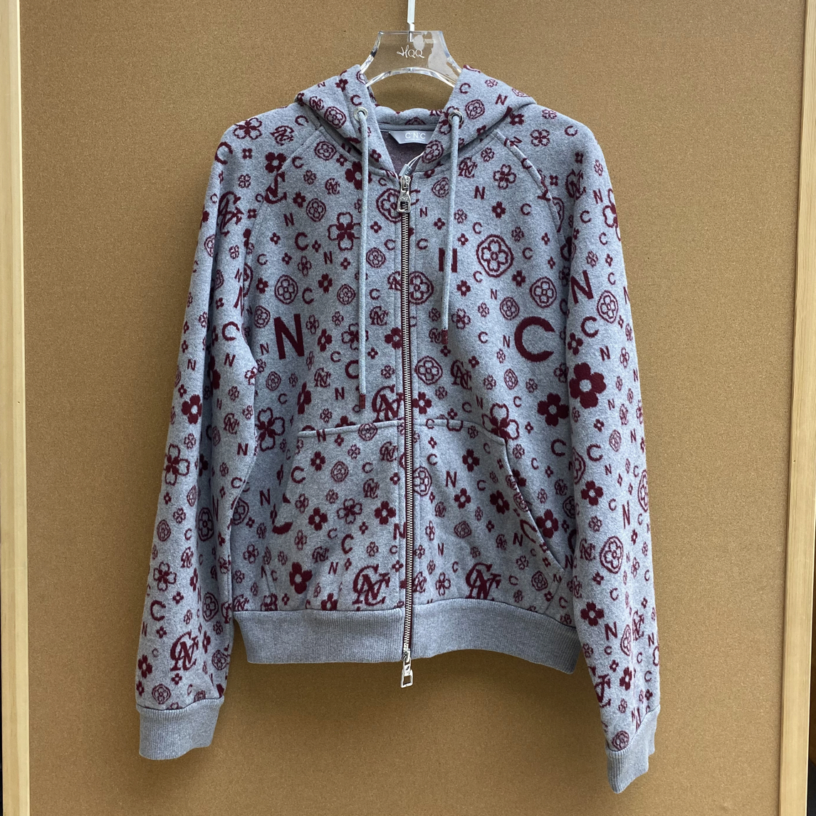 CNC上衣｜『HQQ专属』字母提花撞色百搭短款连帽外套1076