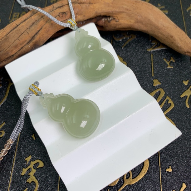 和田玉葫芦套绳-多样性发一-250404001【尺寸约20*31mm】