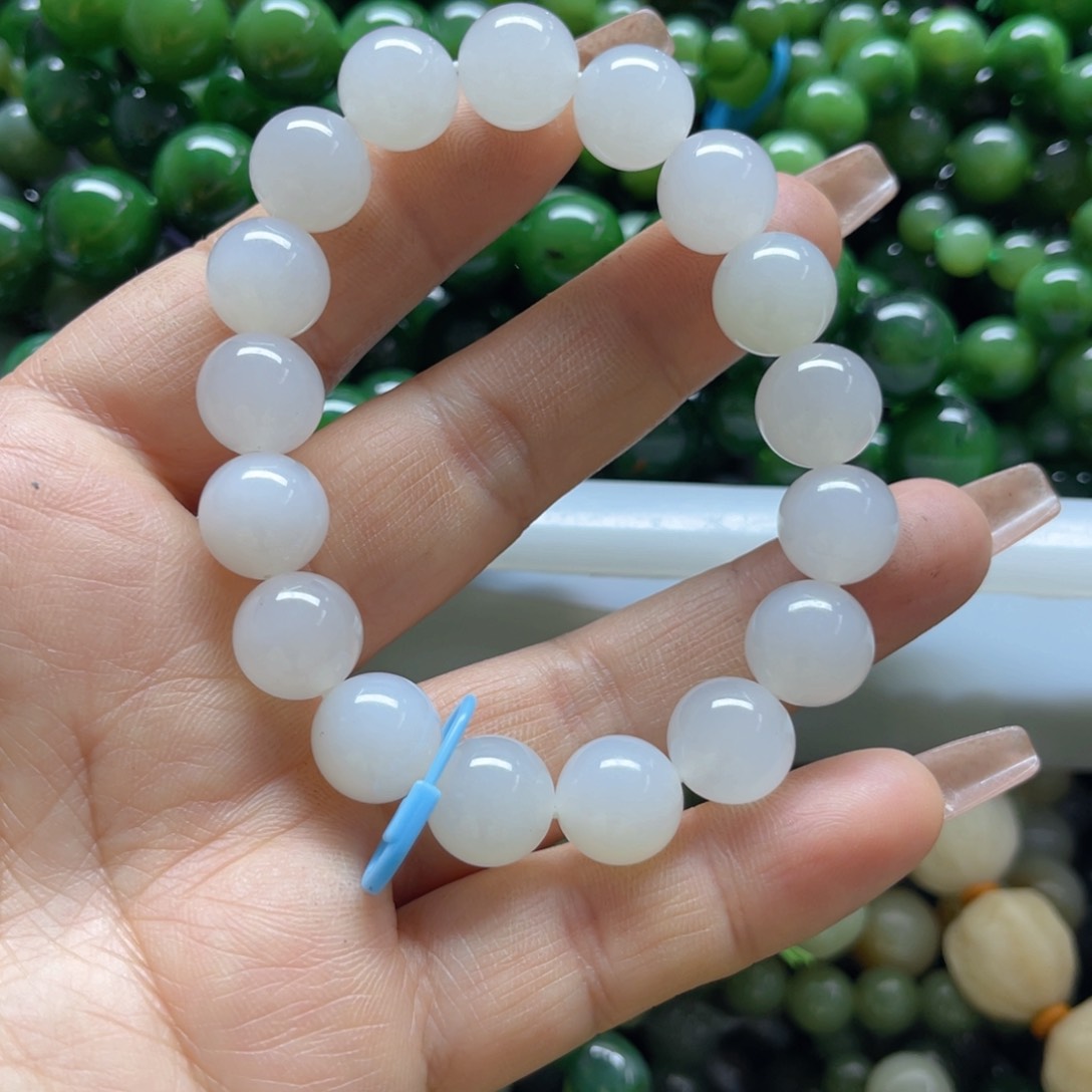 和田玉手链未镶嵌