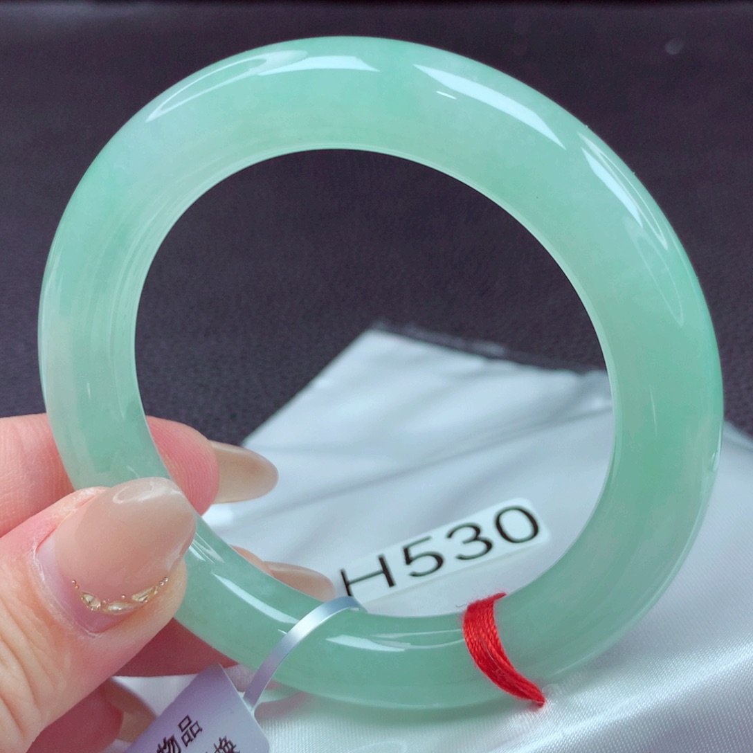 翡翠未镶嵌手镯手镯88