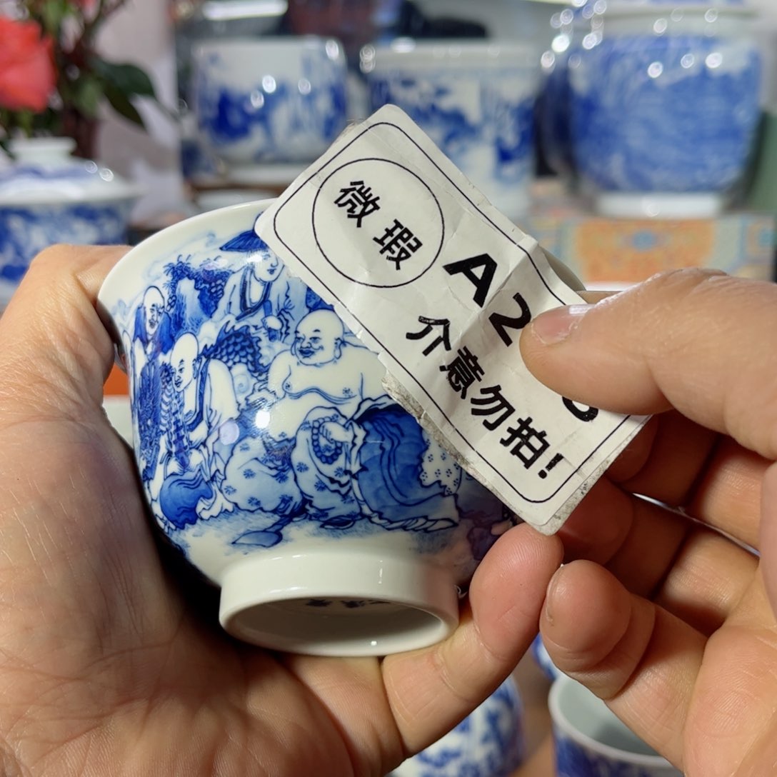 杯子卡***?手工手绘的陶瓷，