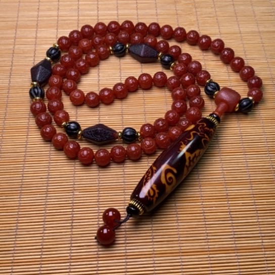 玛瑙/玉髓颈饰未镶嵌