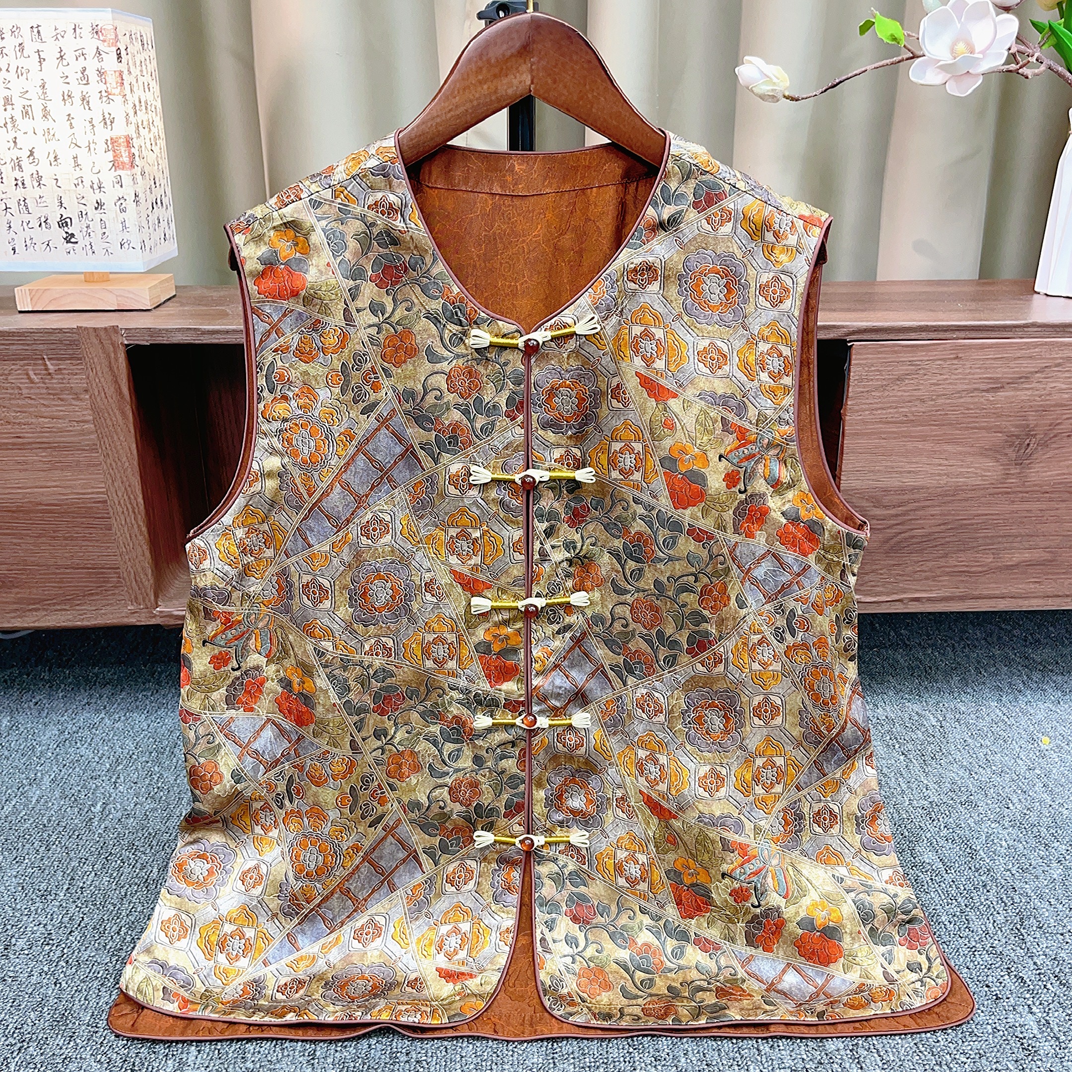 『念一』新中式2025国风时尚圆领马甲夏季新款高级感奥黛提花马夹