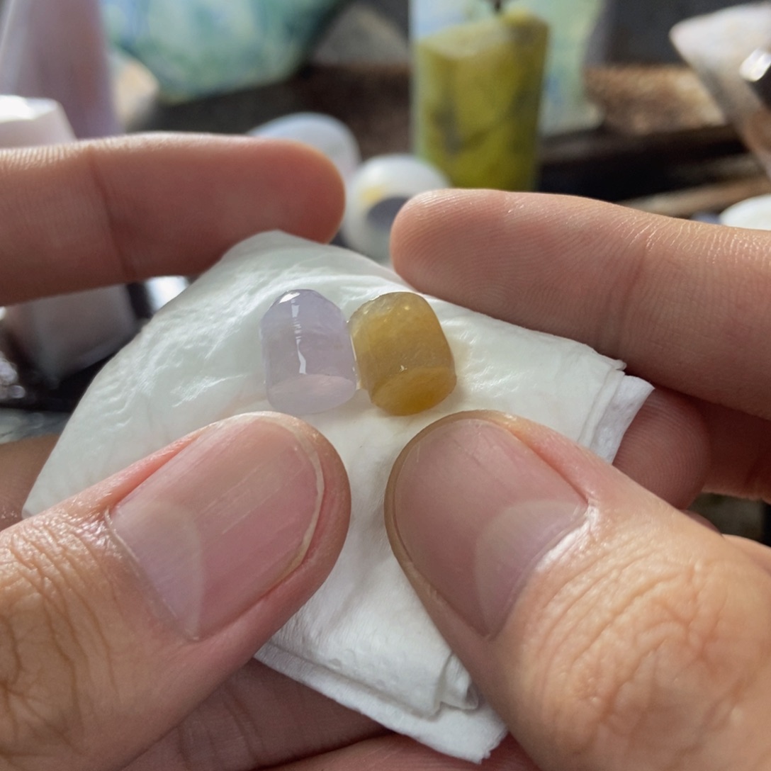 N***e定制翡翠未镶嵌定制