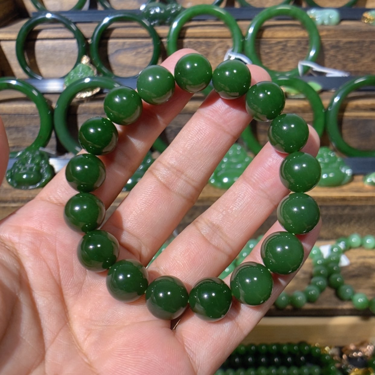 【闪购商品】和田玉未镶嵌吊坠(不含链)俄七菠菜绿手串 12