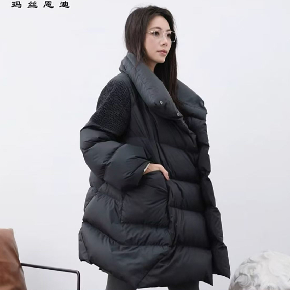 玛丝恩迪新款超轻鹅绒服