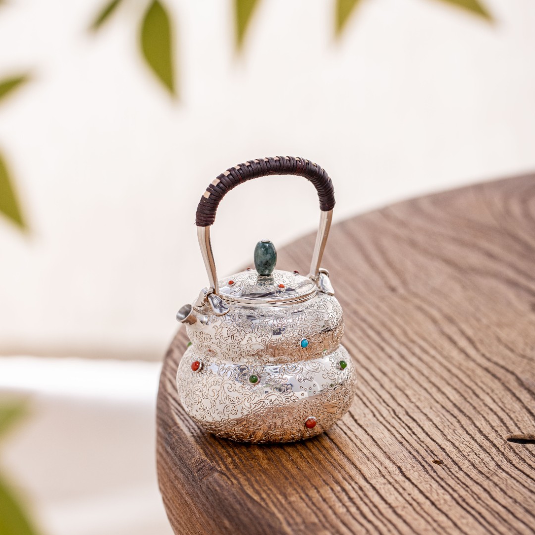 蜂鸟工坊 名匠优选 錾刻葫芦缠枝莲提梁小壶 MJYXA1214