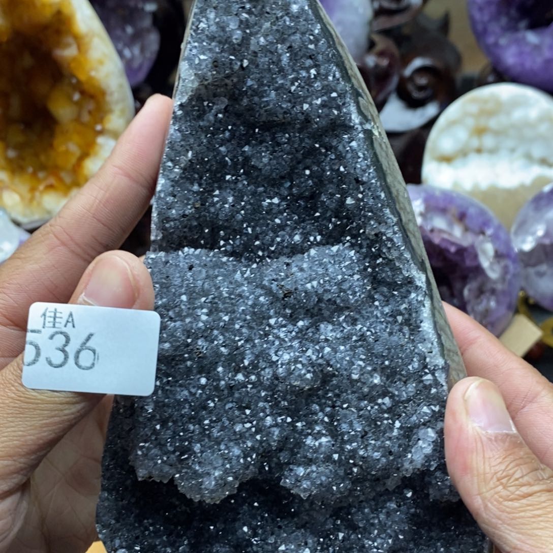 未镶嵌大型摆件（非配饰）水晶