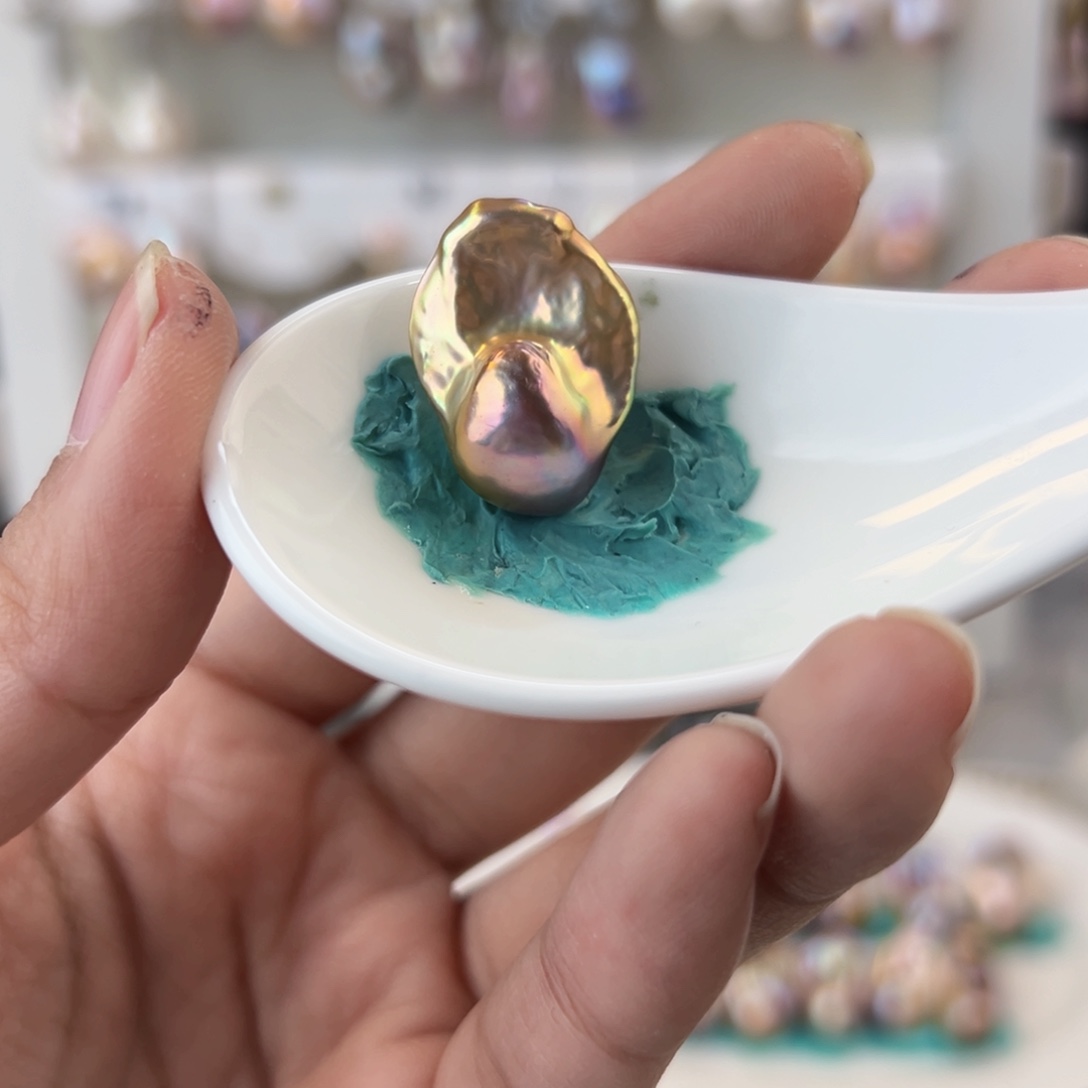 淡水珍珠吊坠(赠链)未镶嵌