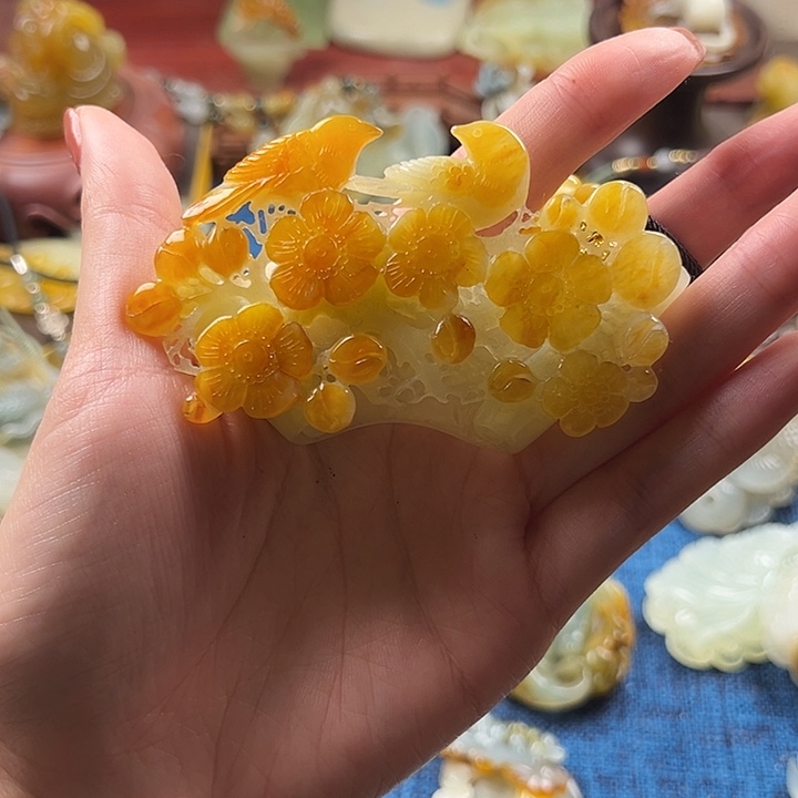 乌***圆蛇纹石玉合金颈饰