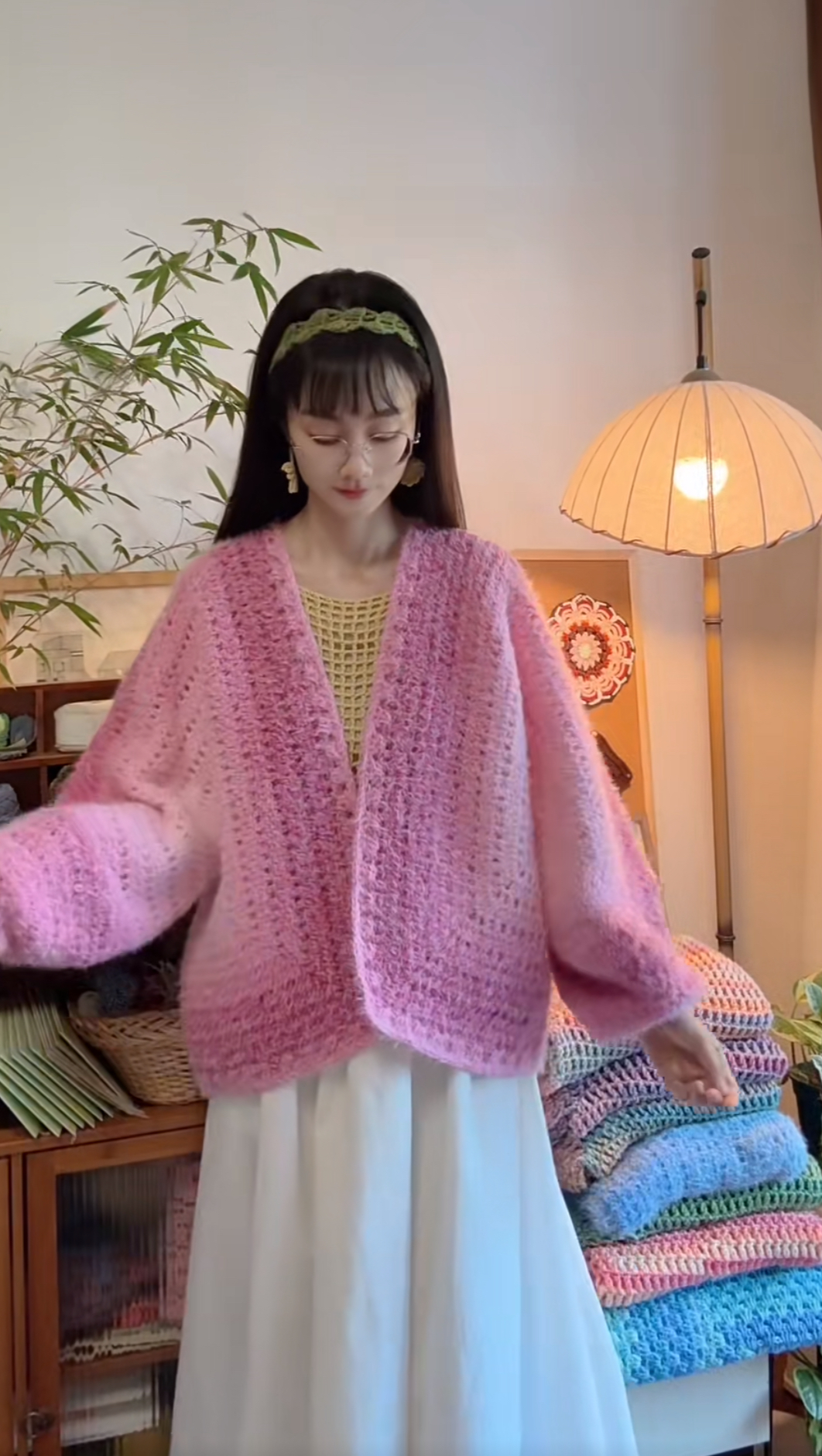 雪妃儿魔法球羽毛渐变蛋糕线DIY手工钩织衣服毯子围巾披肩柔软