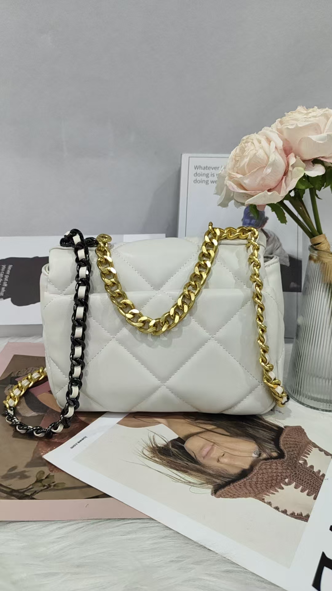 小众设计真皮女包时尚简约单肩斜挎包包-33825白