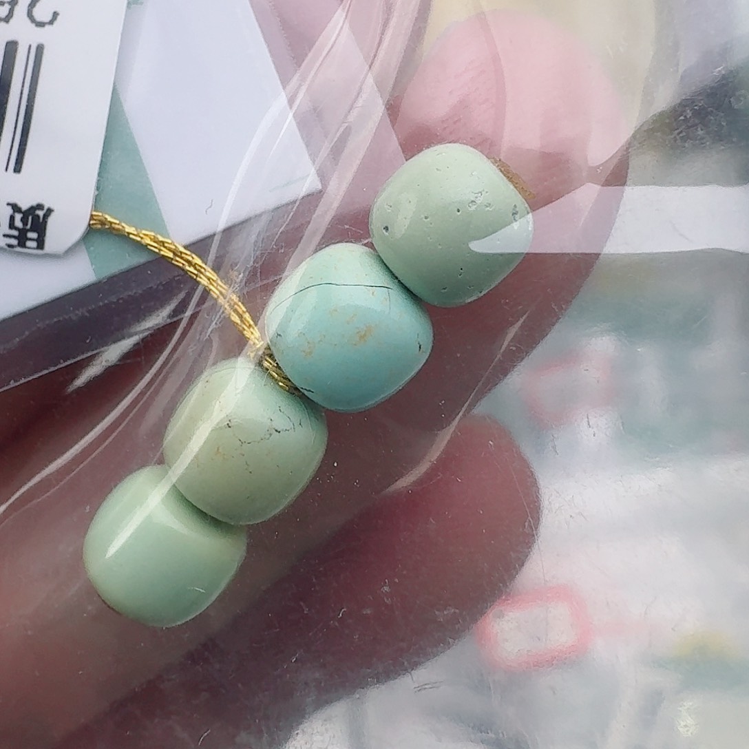 南红玛瑙配饰未镶嵌