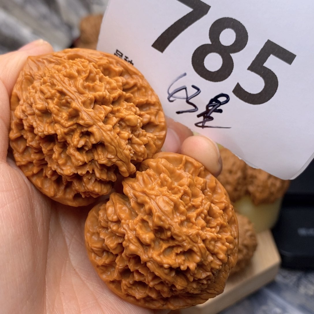 文玩核桃吊坠785号43星