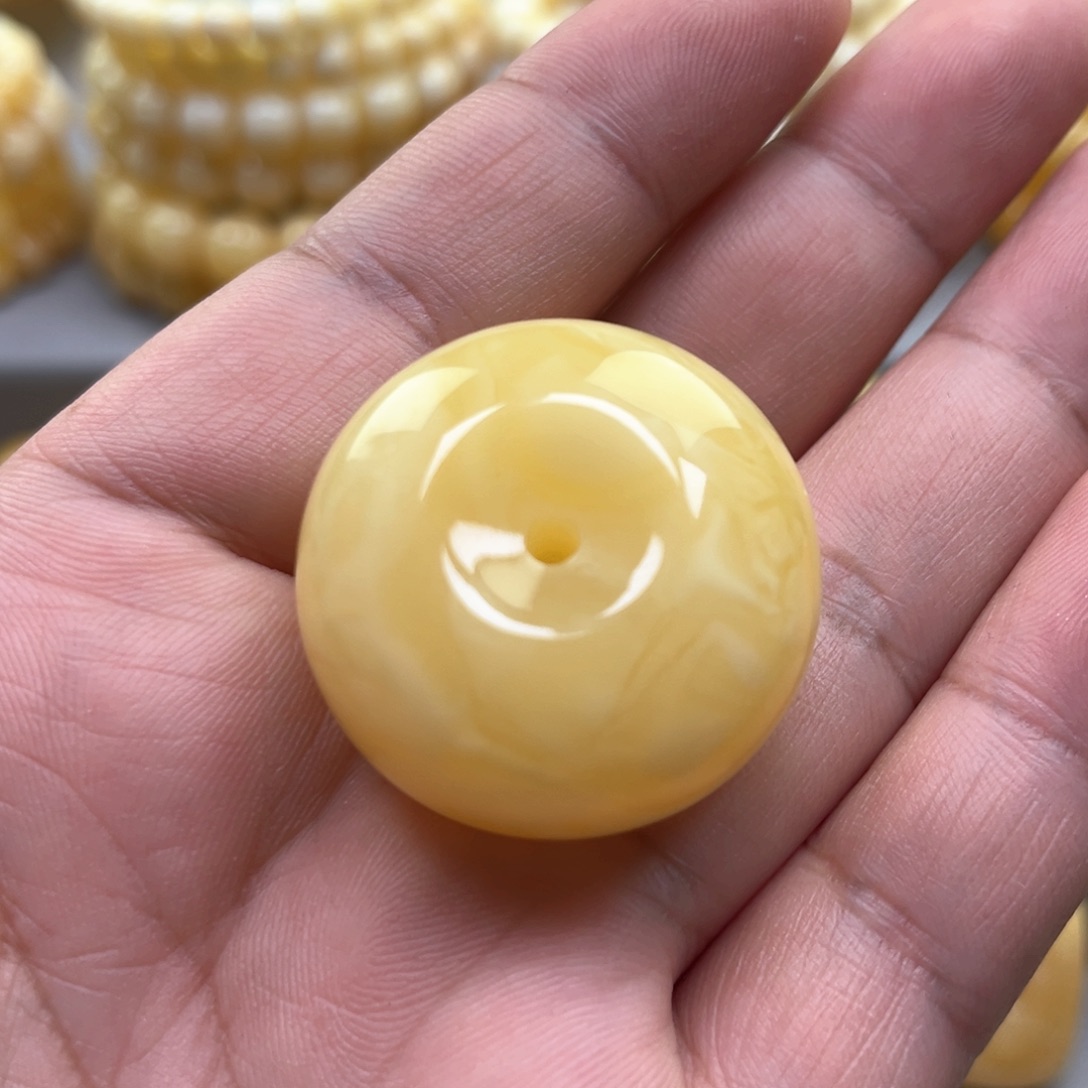 琥珀颈饰未镶嵌吊坠