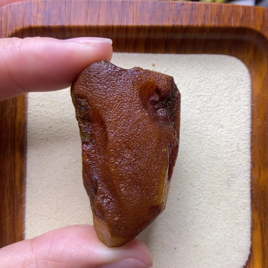 定制琥珀未镶嵌敏