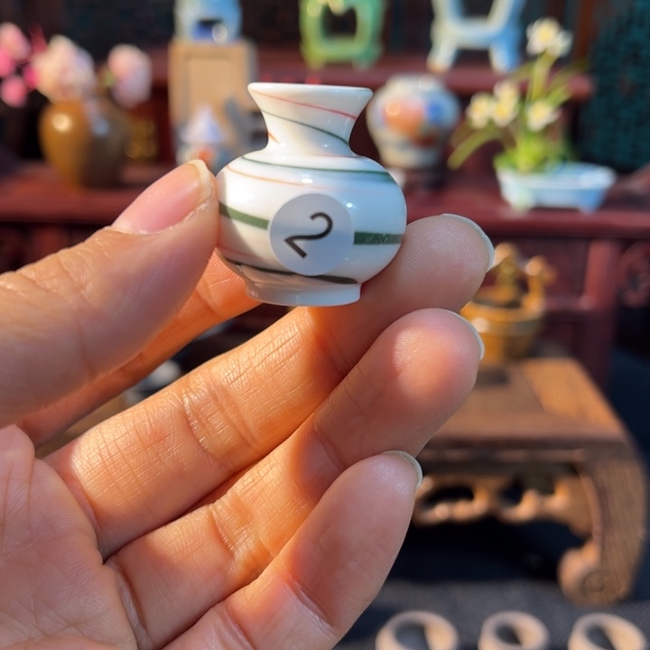 摆件微陶老王迷你花瓶