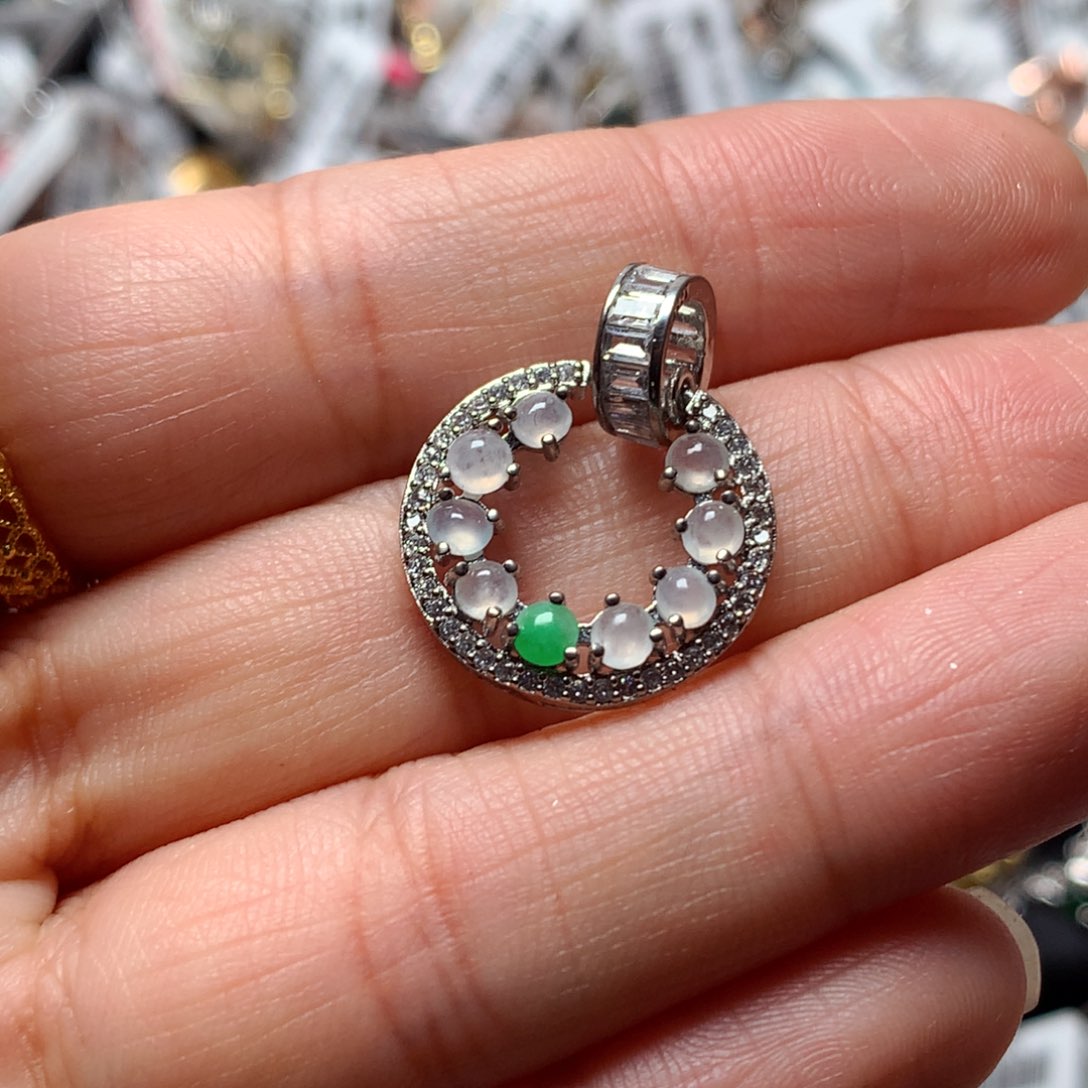 翡翠戒指银S925镶嵌天然翡翠吊坠