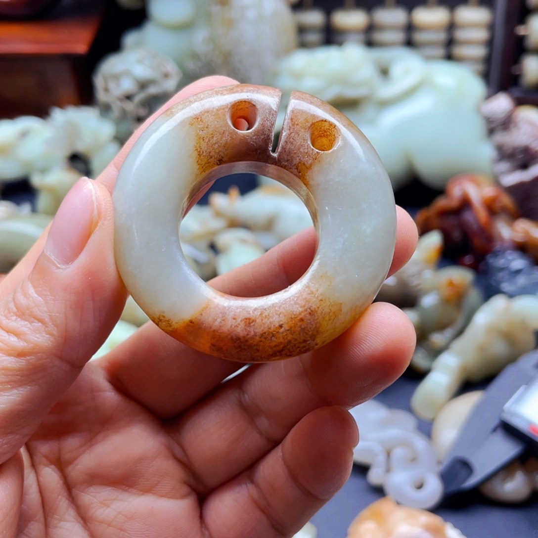 白玉菩提吊坠摆件