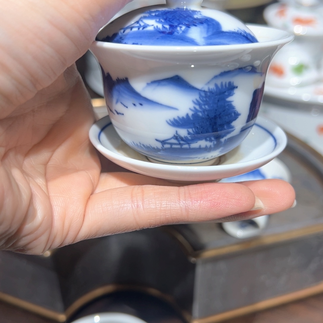 仰*你要去哪里吃饭嘛哈哈